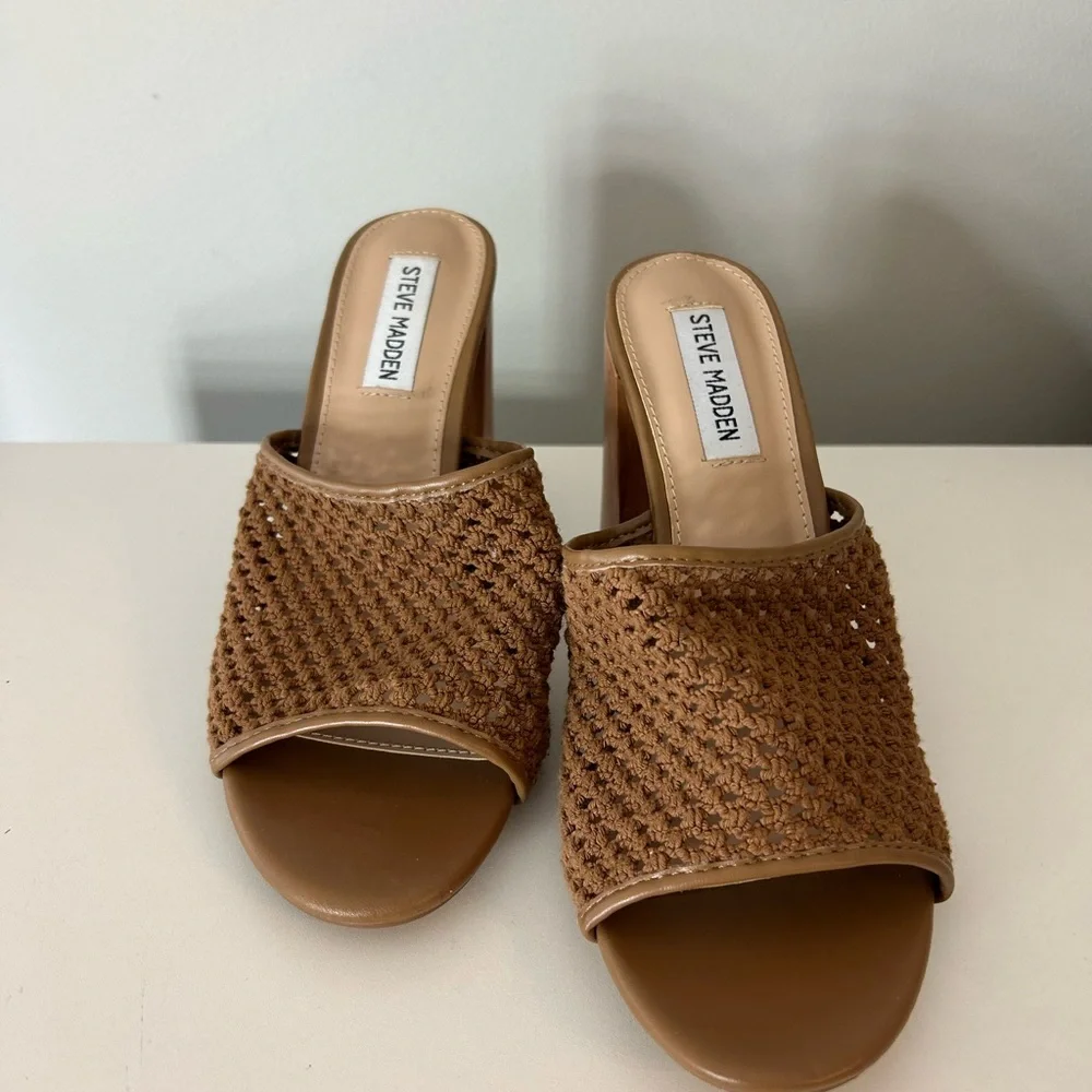 Steve Madden Cataleya Block Heel Sandal